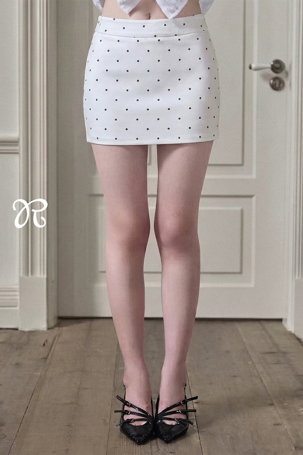 White Polka Dot A-Line Hip-Hugging Skirt