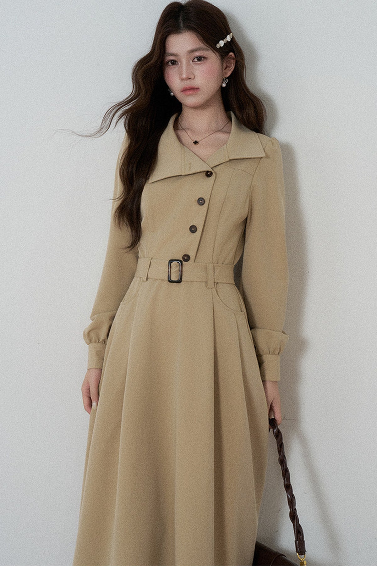 Vestido trench caqui de manga larga