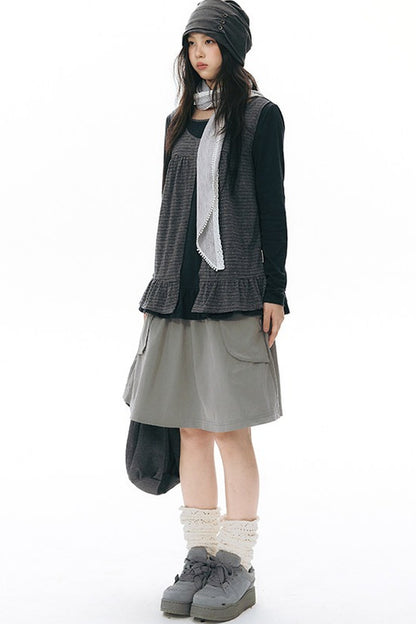 Side Seam Button Pleated Beanie Knit