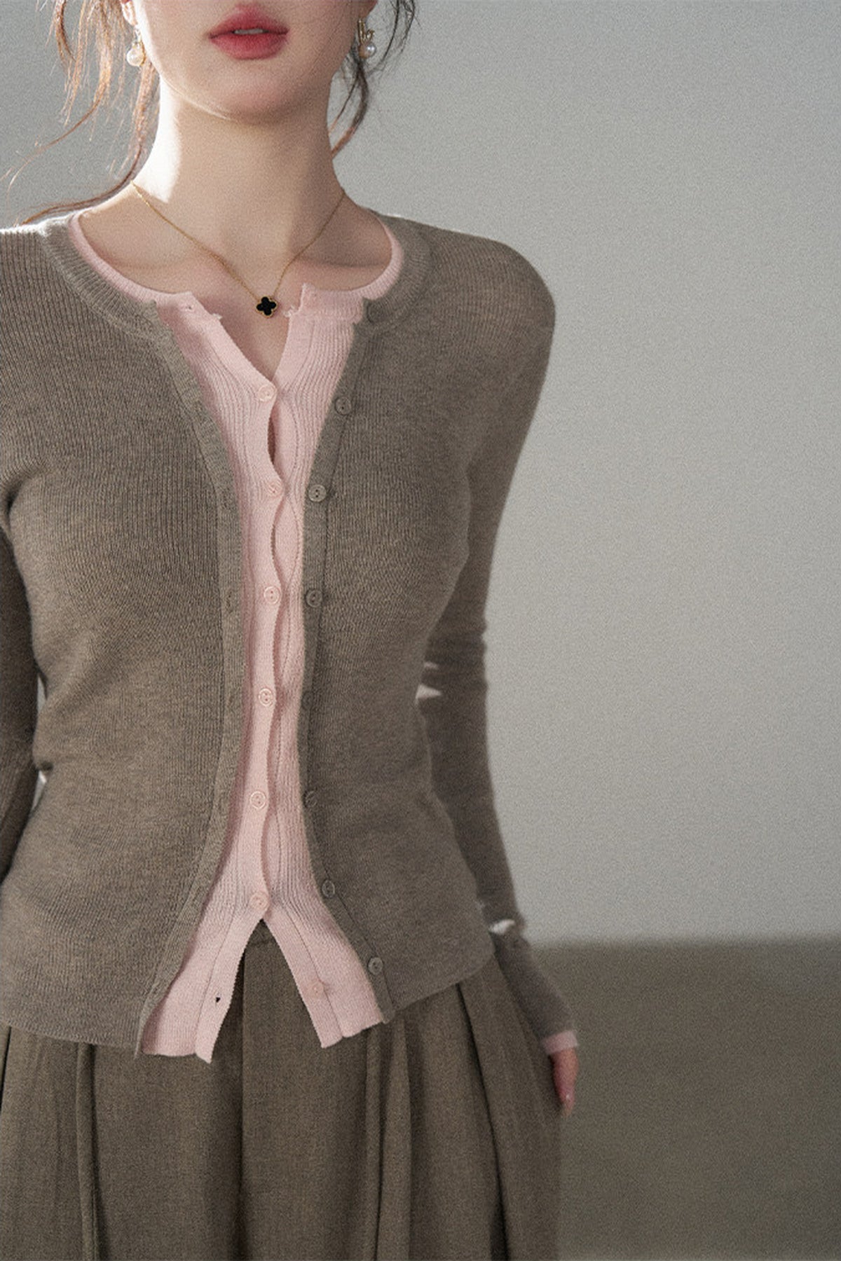 Short Color-Blocked Knit Cardigan
