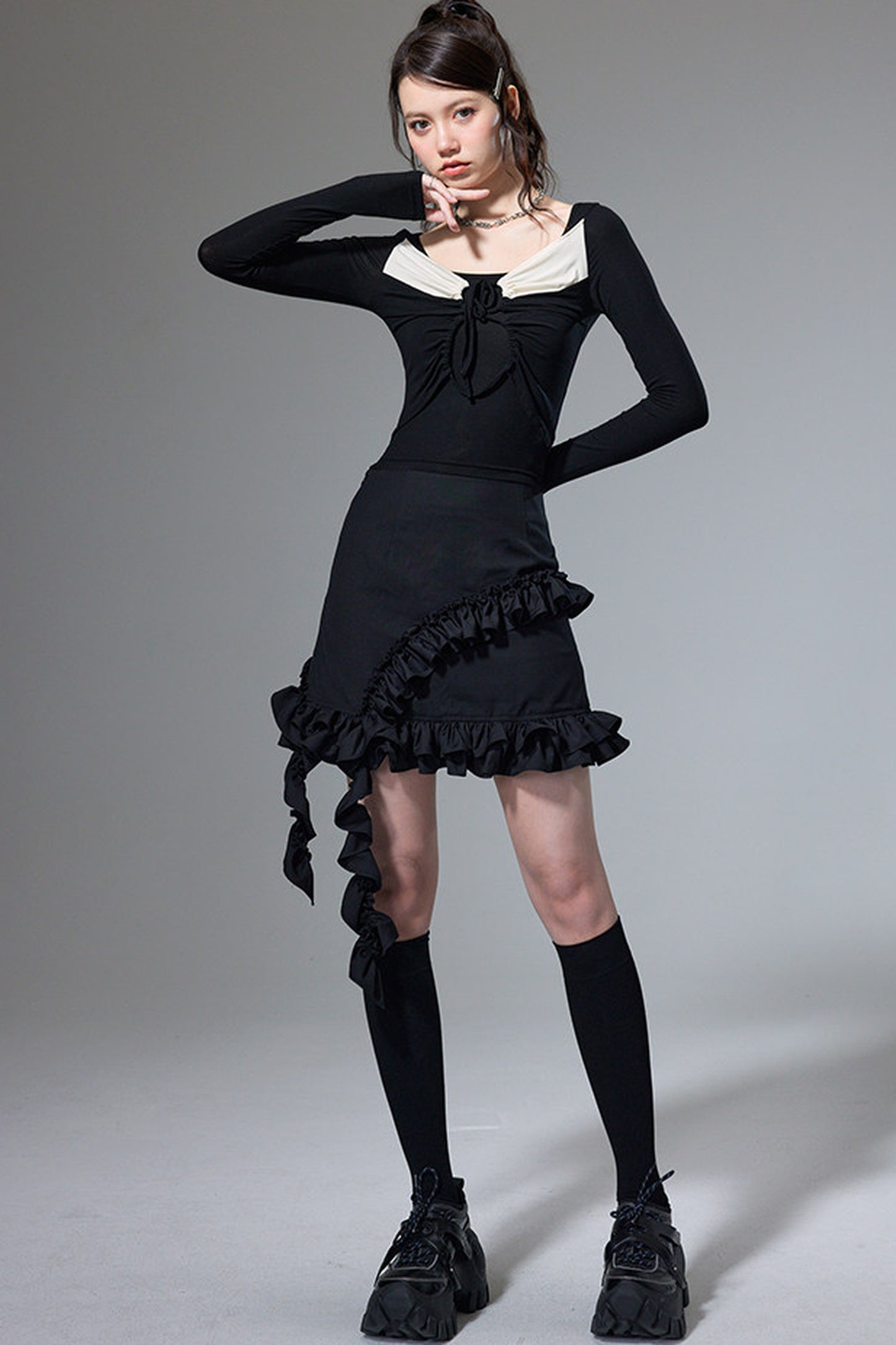 Square Neck Color-Block Knit Top and Skirt Set