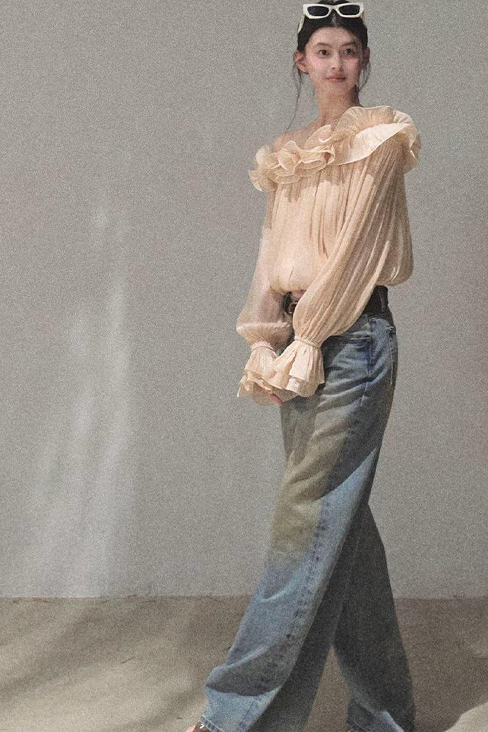 Off-Shoulder Lantern Sleeve Blouse