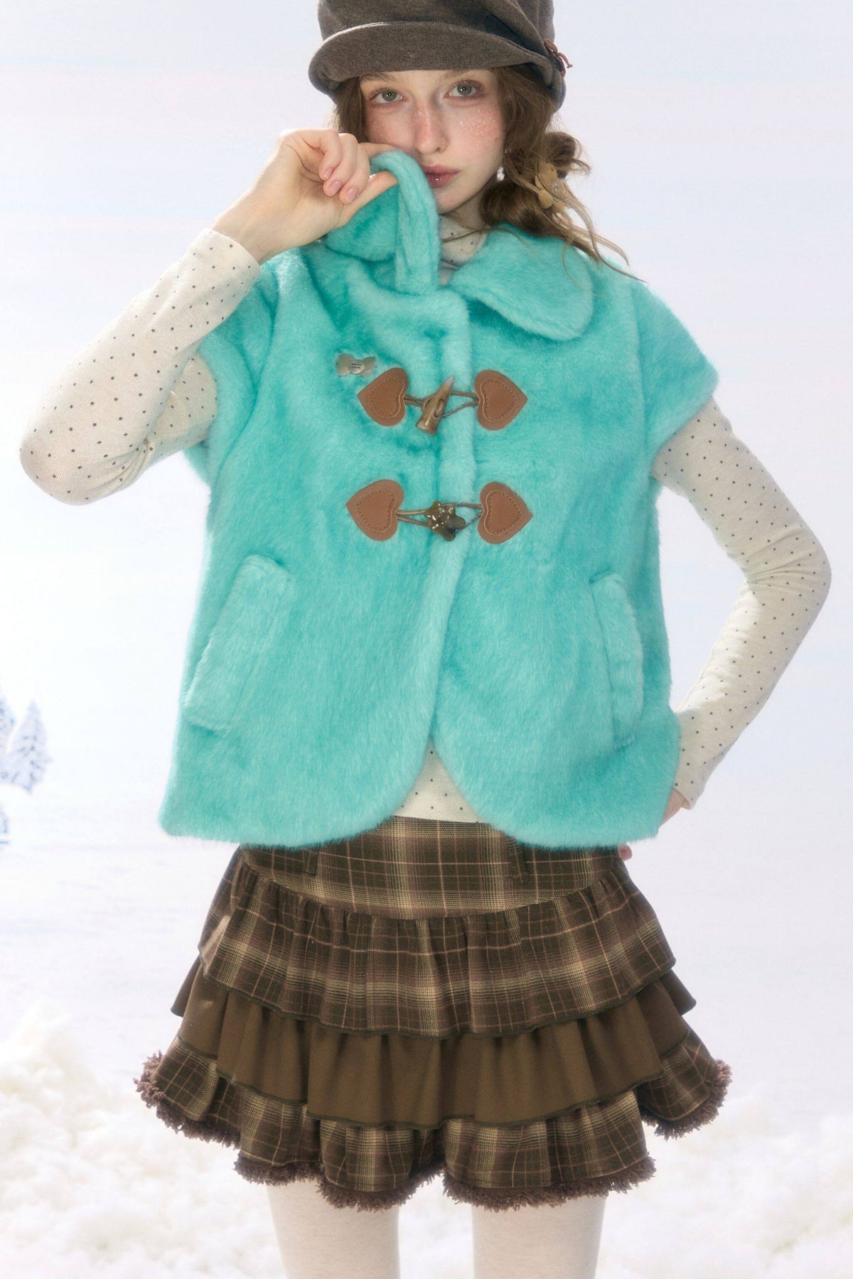Toggle Button Lamb Wool Vest