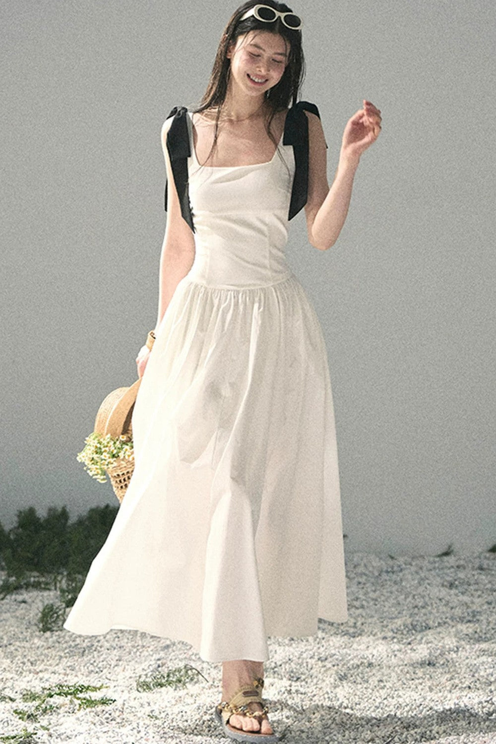 Vestido de tirantes de estilo francés