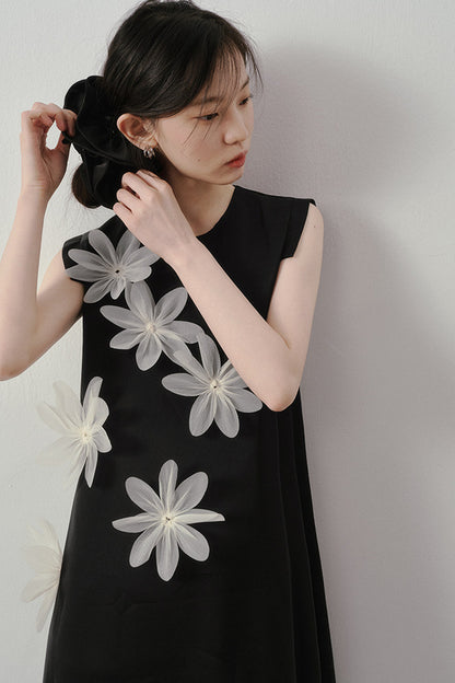 3D Floral Appliqué Satin Sleeveless Dress
