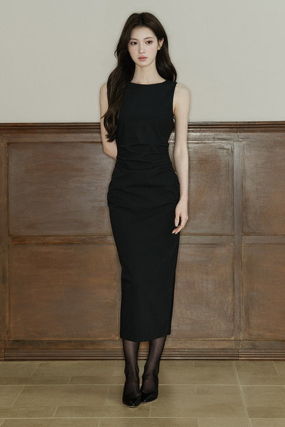 Sleeveless Waist-Cinching Long Dress
