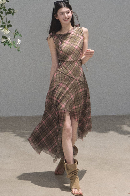 Asymmetrisches schulterfreies Kleid im Farbblock-Design