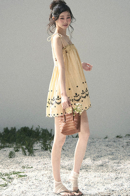 Double-Sided Wave Hem Dress