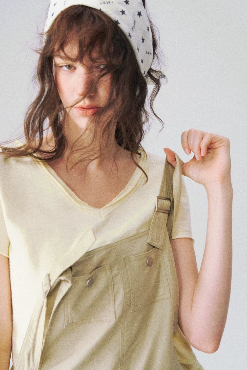 Somesowe Slub Cotton V-Neck T-Shirt