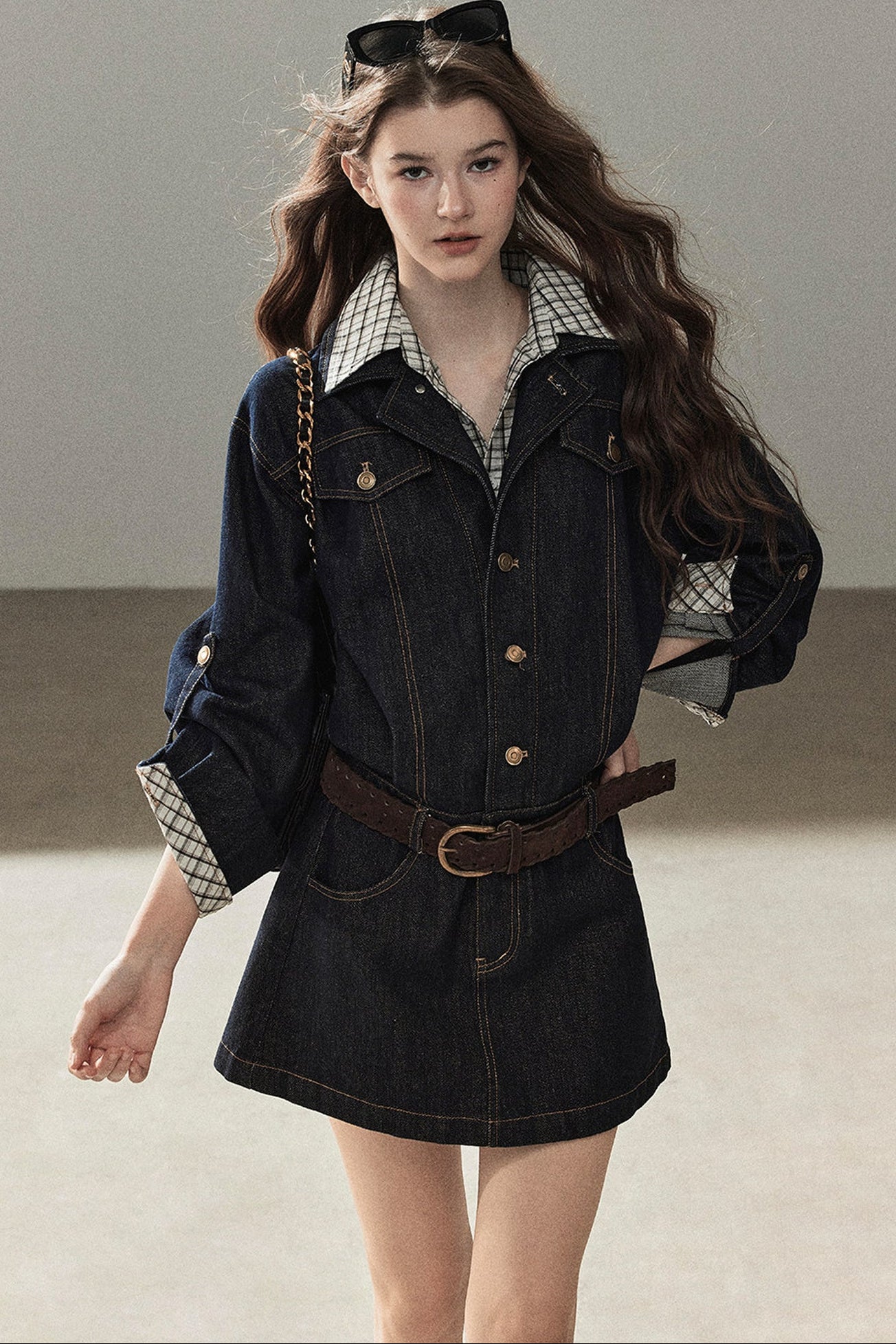 Completo con abito in denim imbottito effetto stratificato