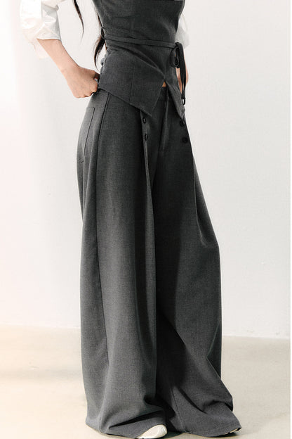 Stilvolle drapierte Hose mit weitem Bein