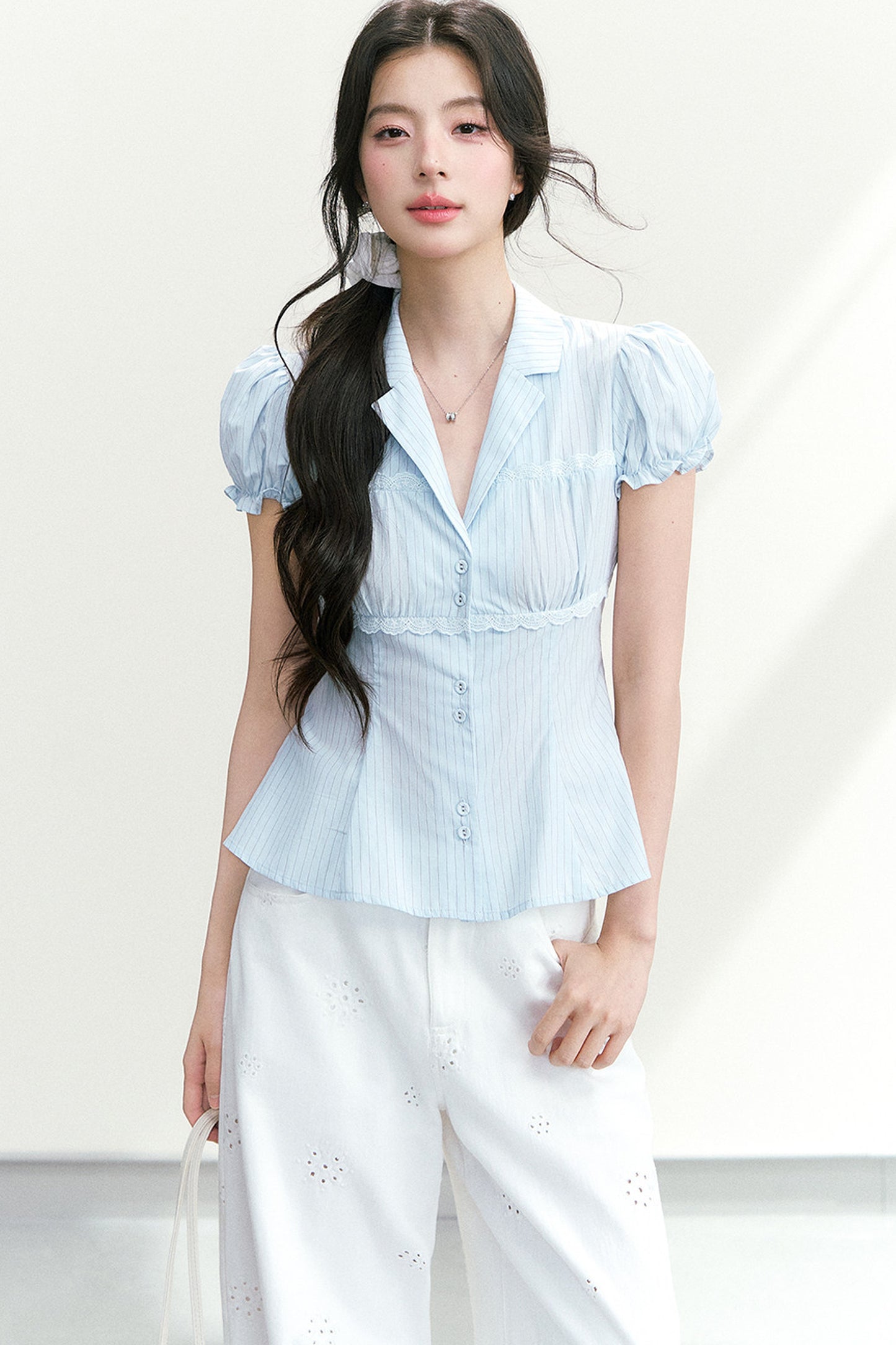 V-Neck Striped Waist-Cinching Short-Sleeved Shirt