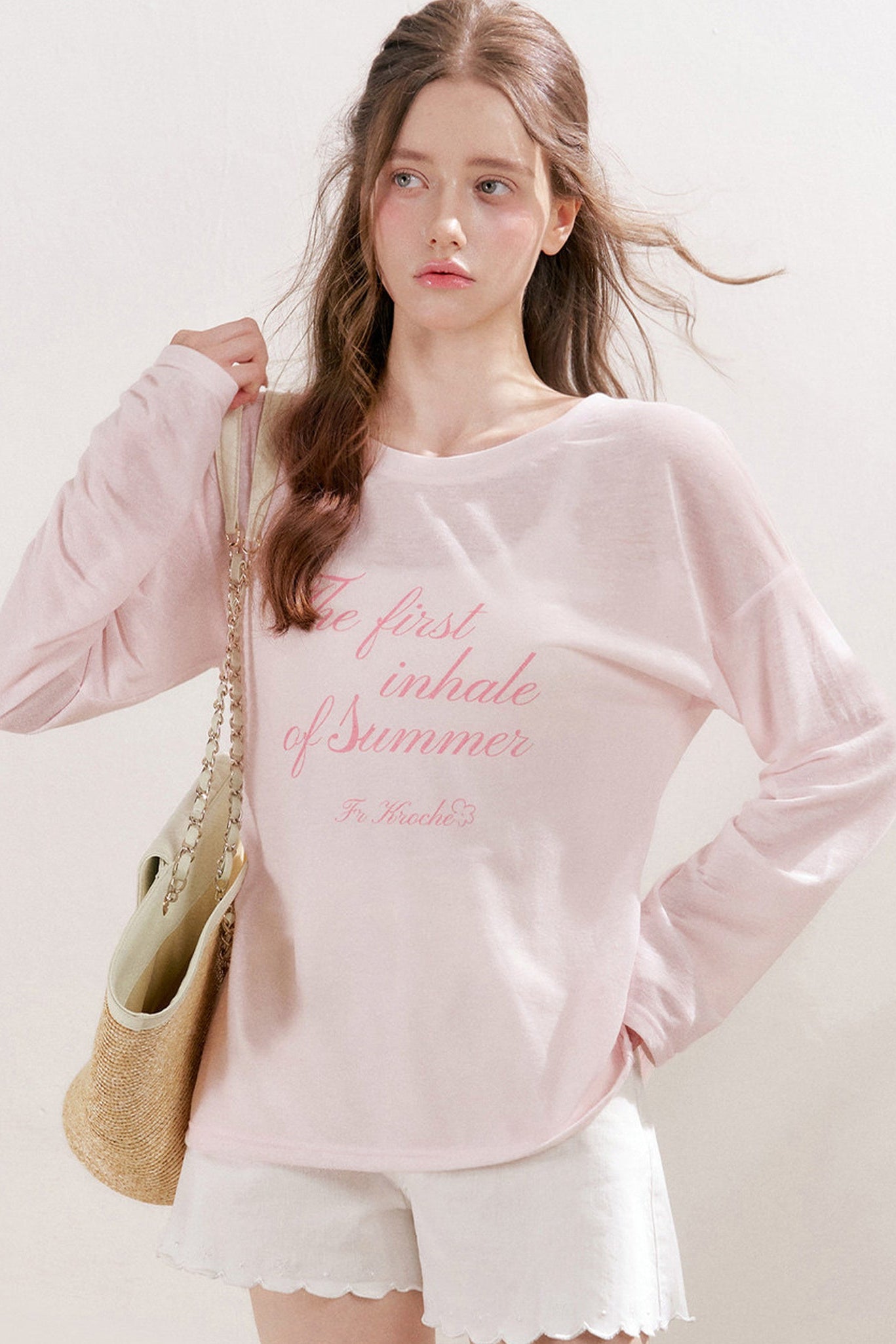 Blusa in lino con stampa a lettere e fiocco di neve