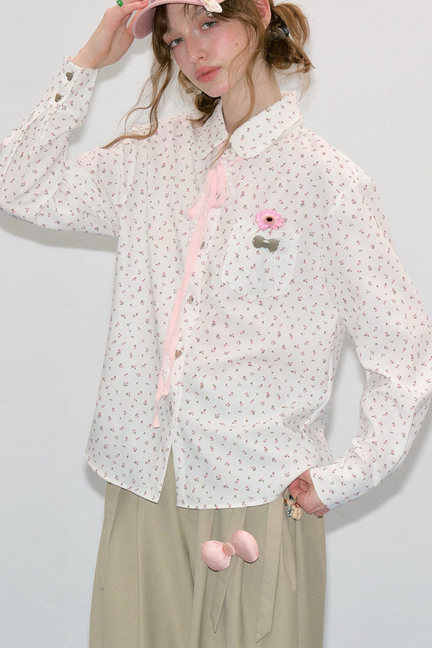 White Floral Lace-Up Doll Collar Blouse