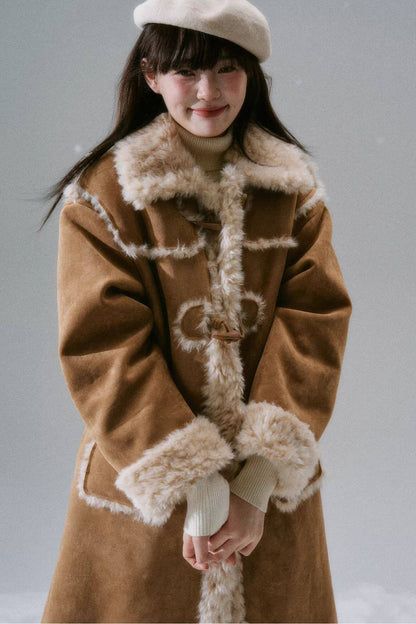 Manteau long à boutons en corne