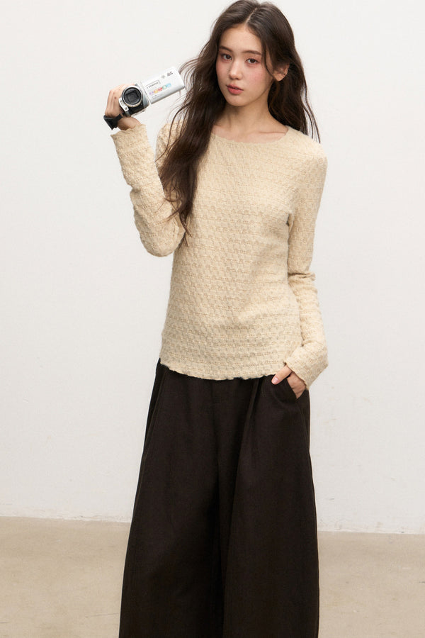 Conjunto de pantalones de pierna ancha y chaqueta marrón oscuro