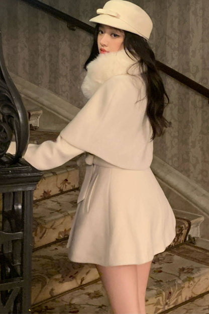 Detachable Cape Coat Set-Up