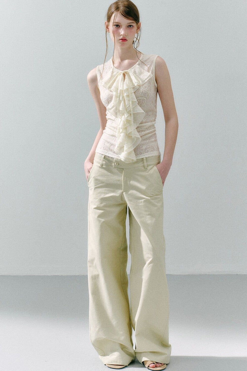 White Peach Wool Lace Ruffle Vest
