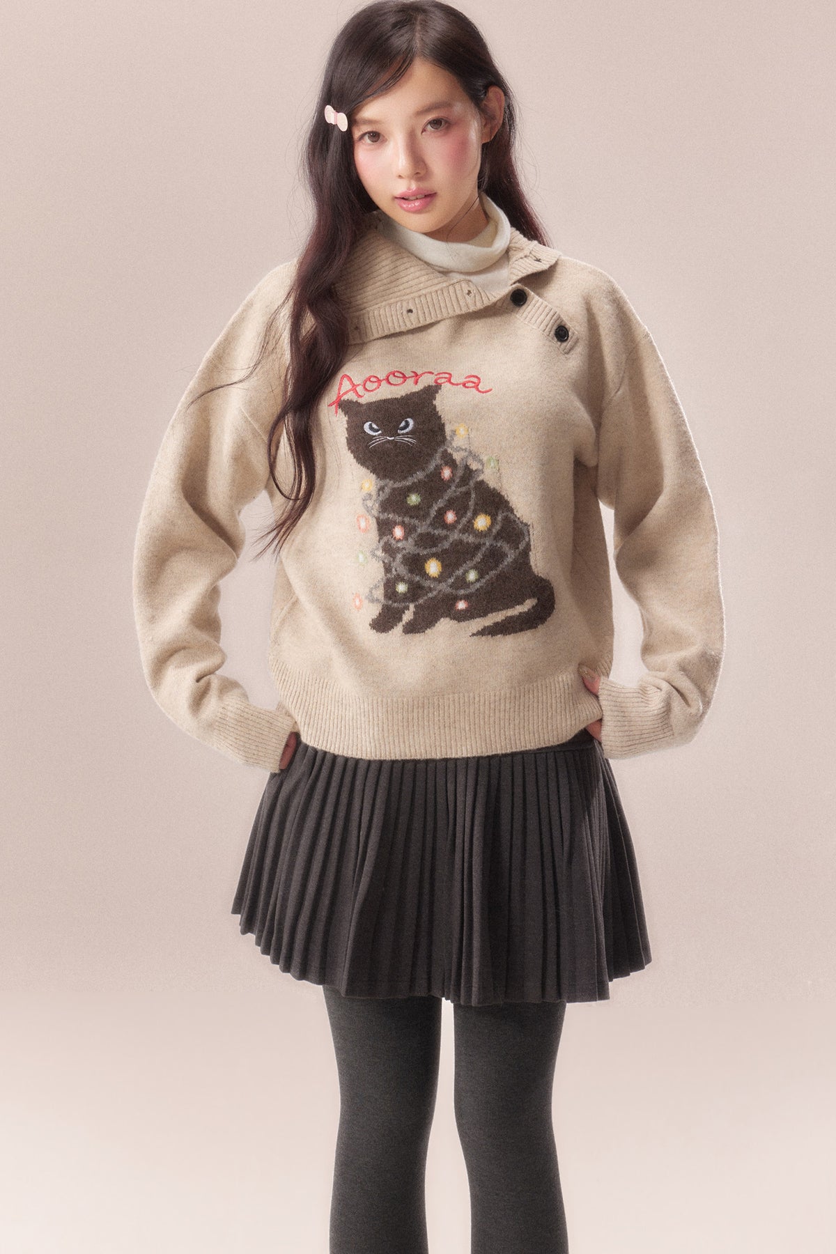 Diagonal Placket Cat Knit Pullover