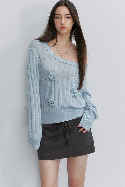 Camicetta in maglia con spalla asimmetrica e fiore 3D