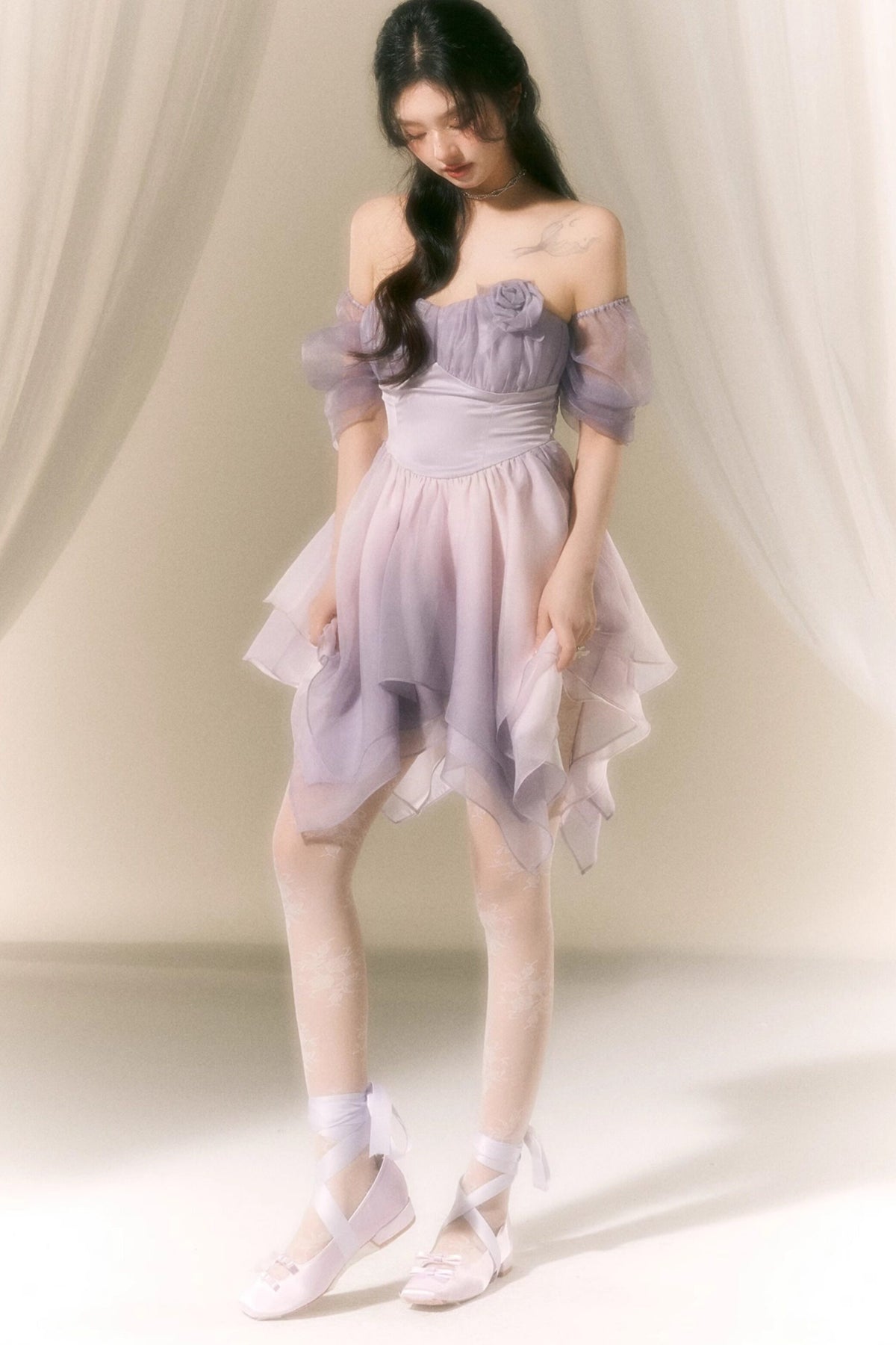 Macaronfarbenes Puffärmelkleid