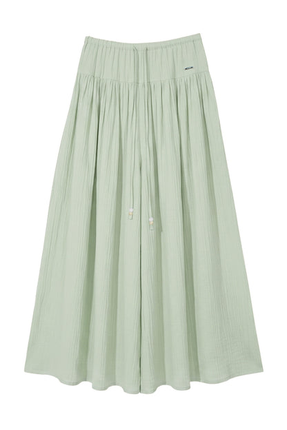 Hose mit hoher Taille und Rüschen