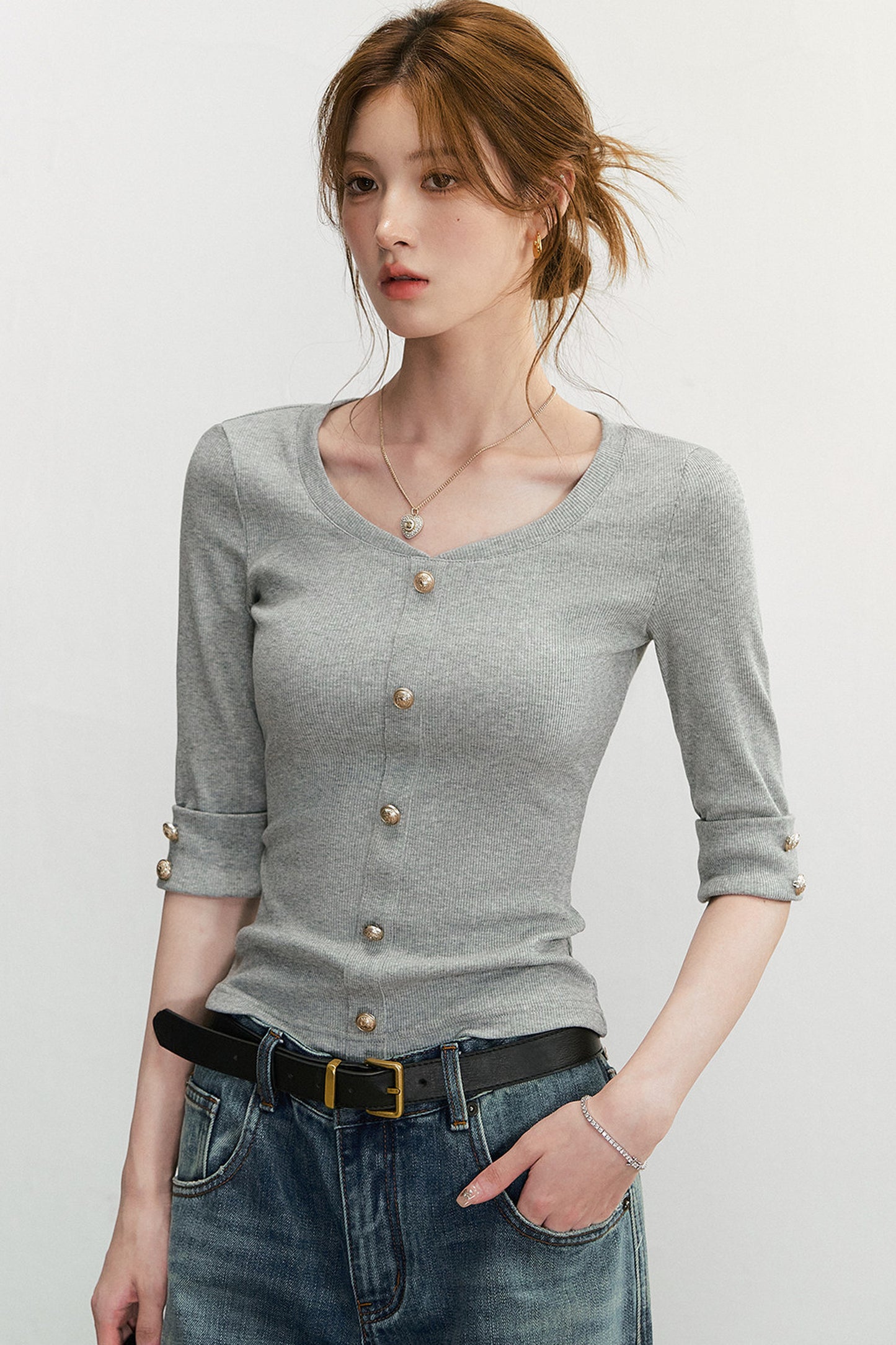 Elegant Knit V-Neck Top