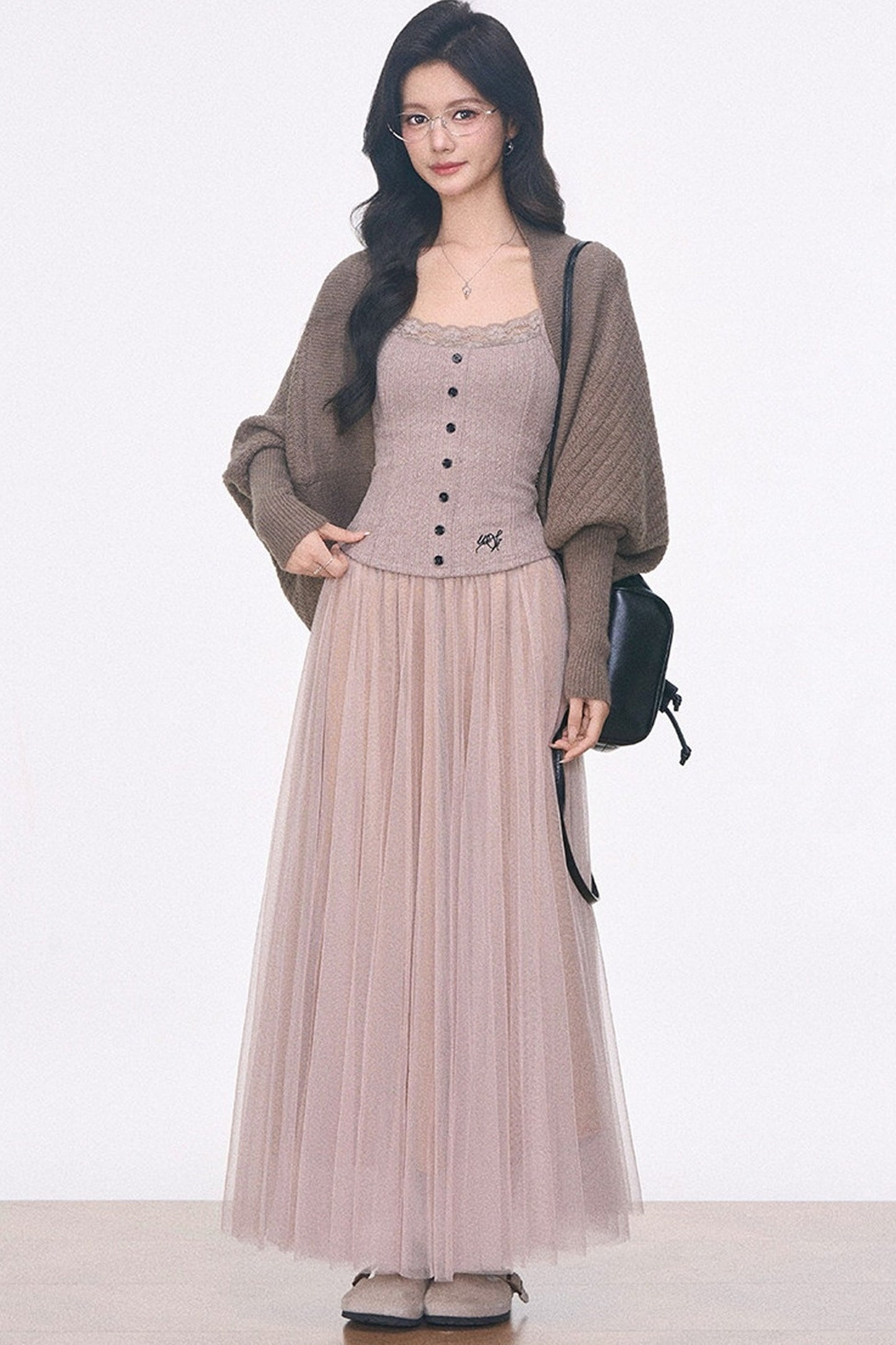 Ensemble 3 pièces en maille avec cardigan à manches chauve-souris et jupe