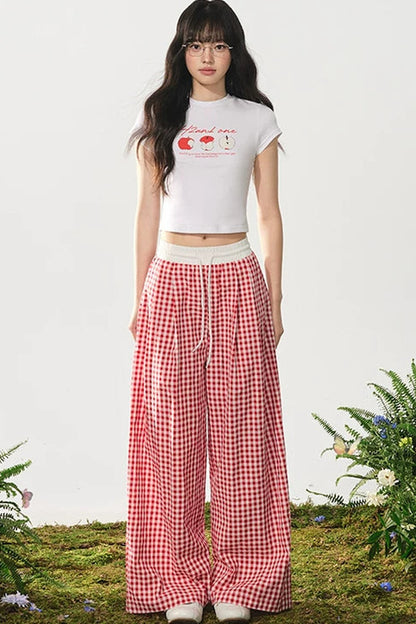 Camiseta de estilo americano con estampado de manzana