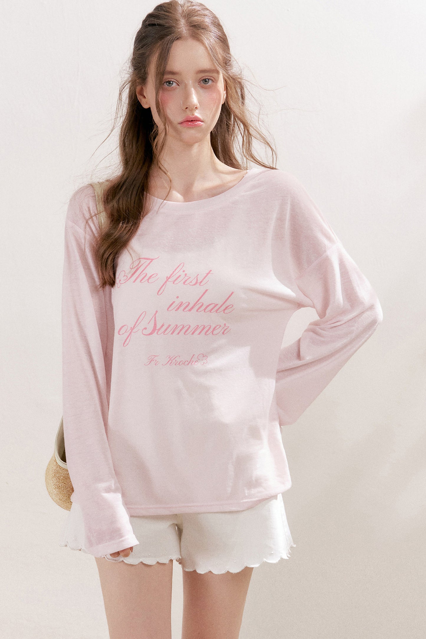 Blusa in lino con stampa a lettere e fiocco di neve