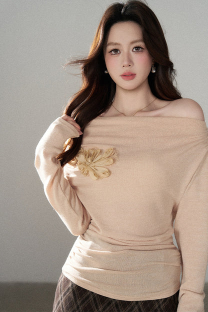 3D Floral Knit Pullover