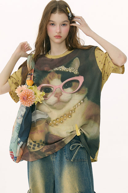 Locker sitzendes Kurzarm-T-Shirt mit Katzenprint