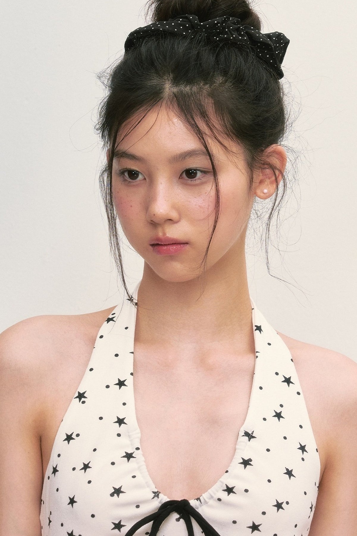 Top halter con estampado de estrellas