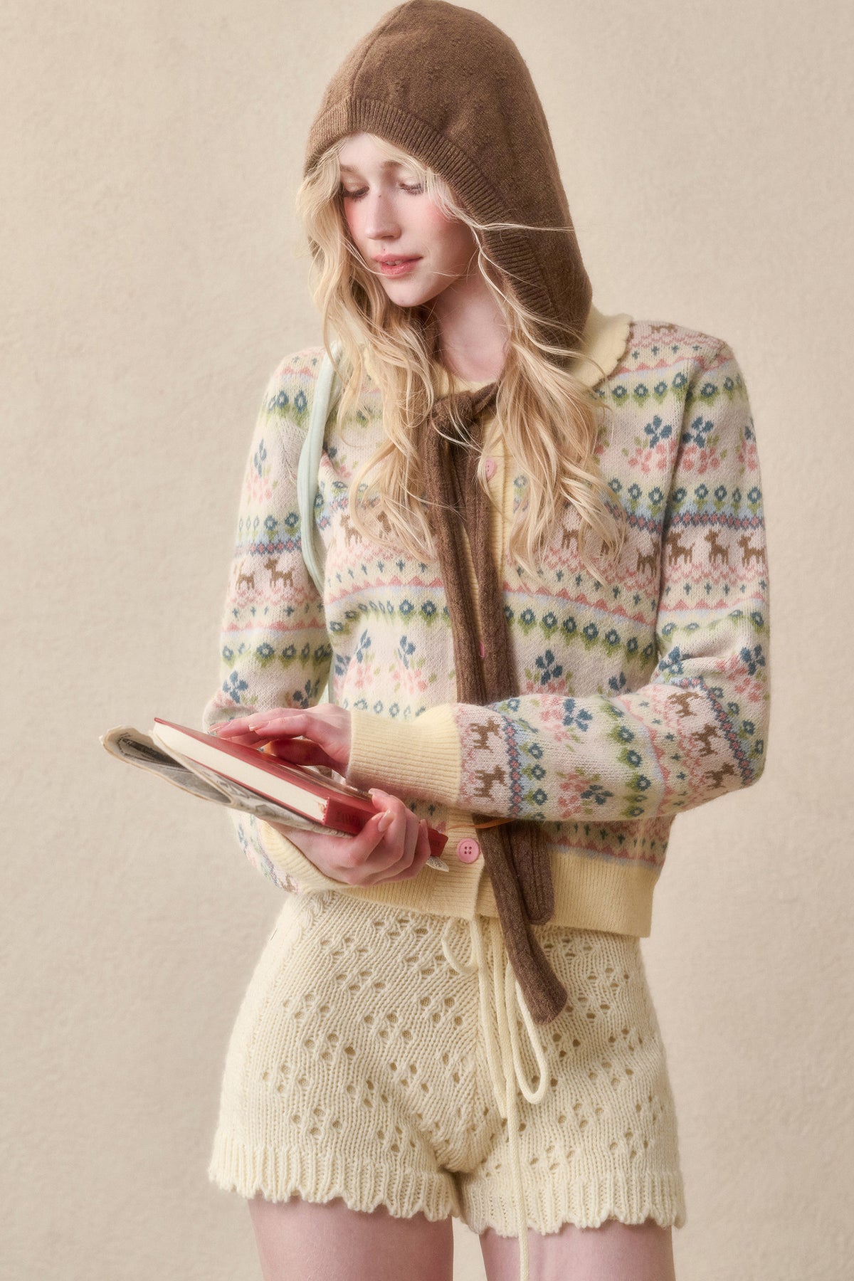 Reindeer Fair Isle Doll Collar Short Cardigan