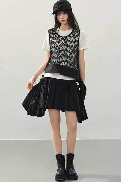 Gilet Nero Ricamato con Ritagli