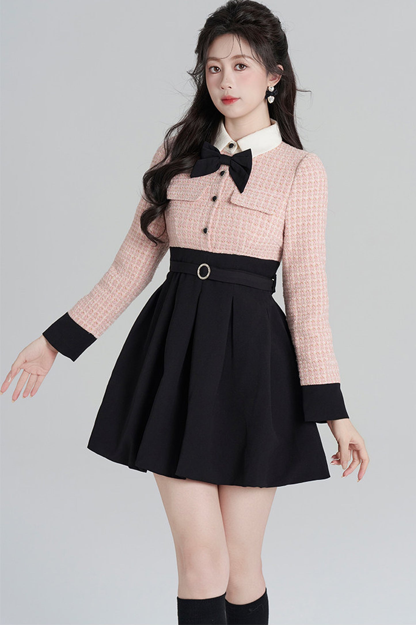 Tweed- und Samtkleid
