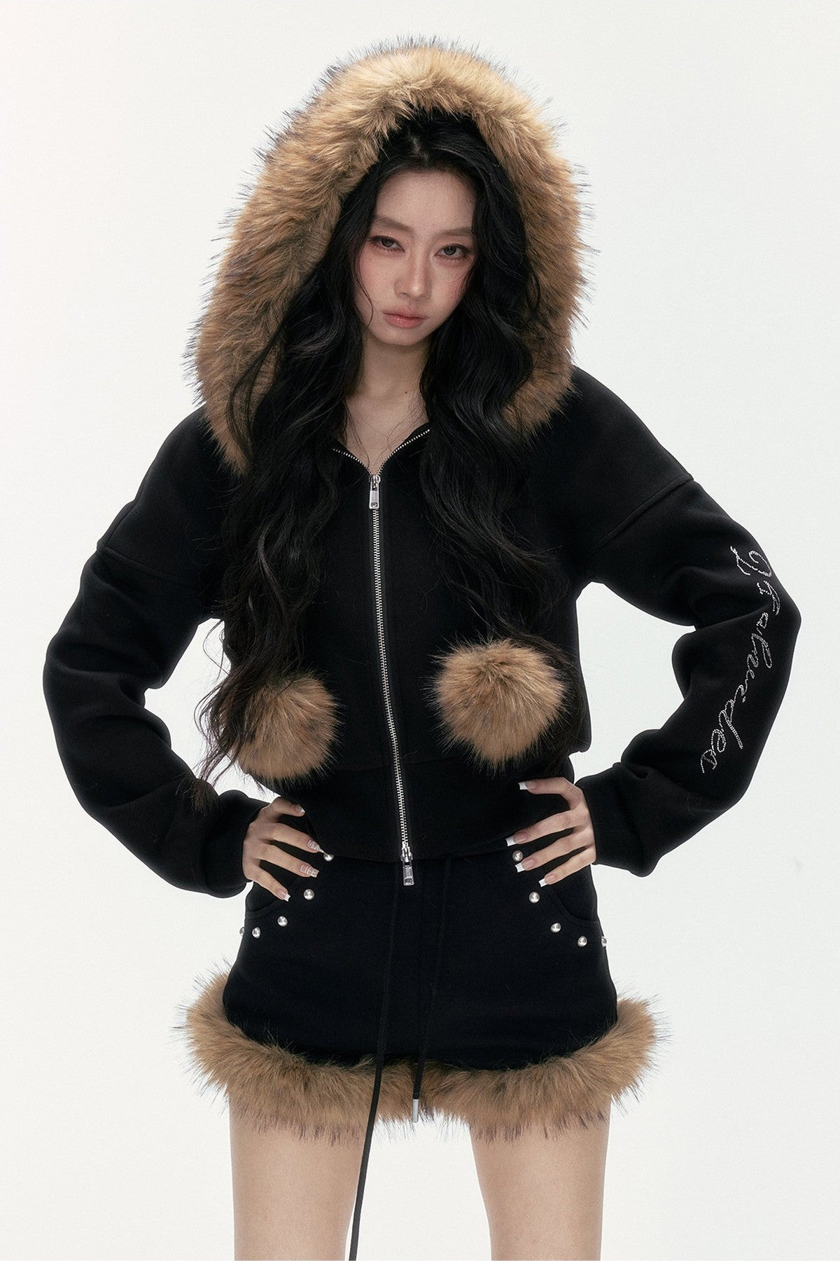 Studded Embroidered Detachable Fur Collar Sweatshirt And Shorts Set-Up