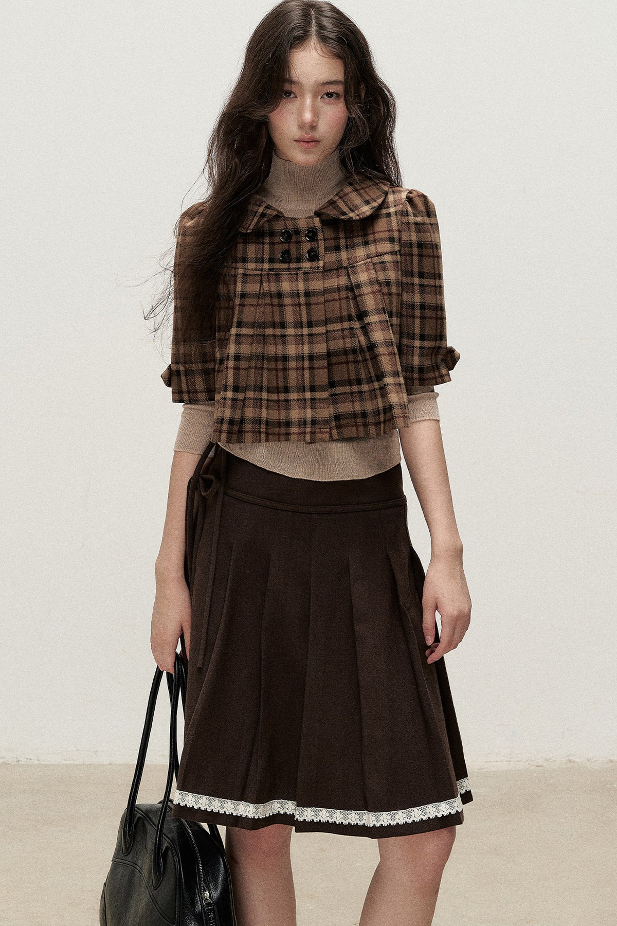 Vintage Woolen Pleated Mid-Sleeve Top