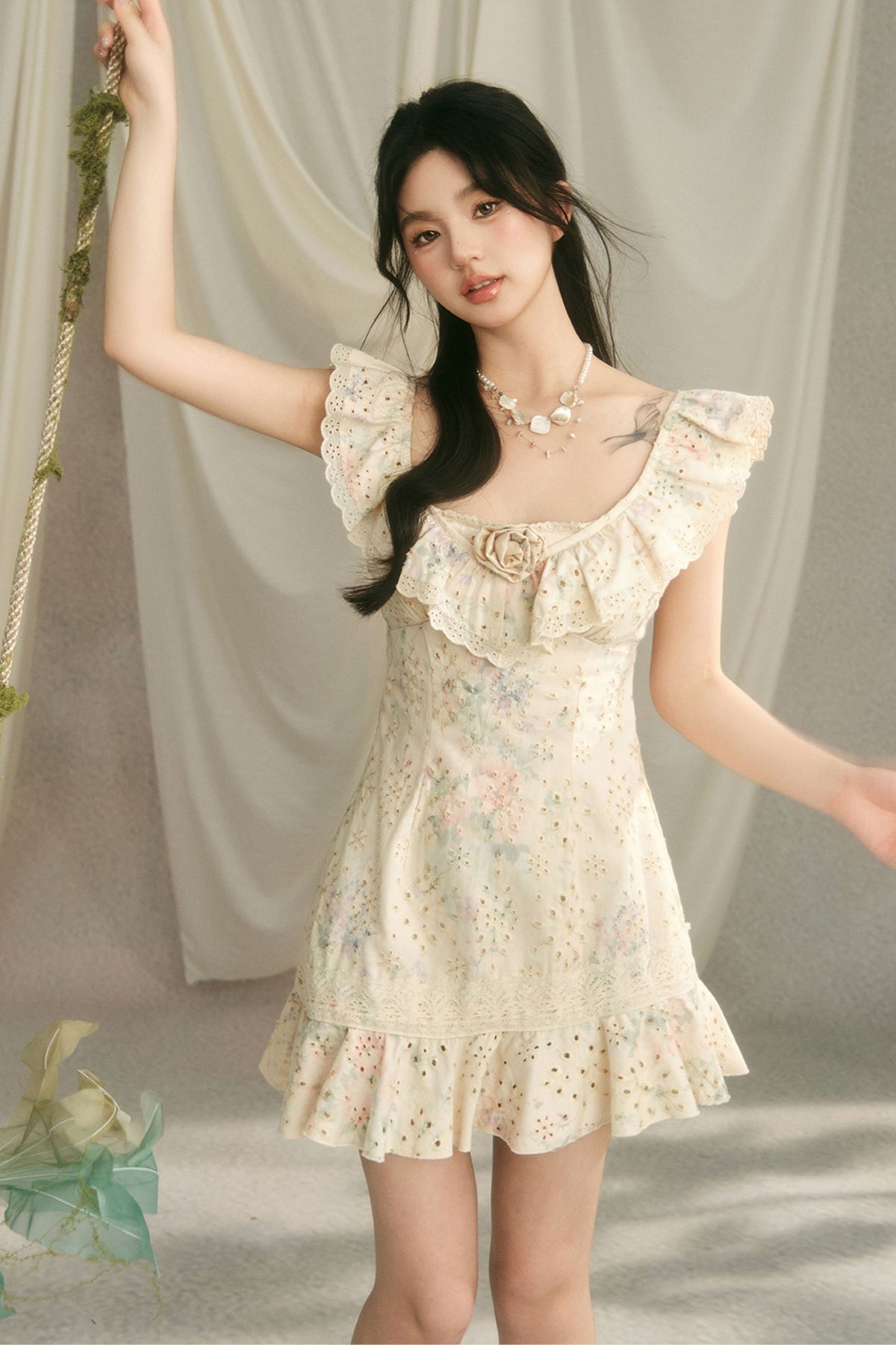 Floral Ruffle V-Neck Bow Short Dress