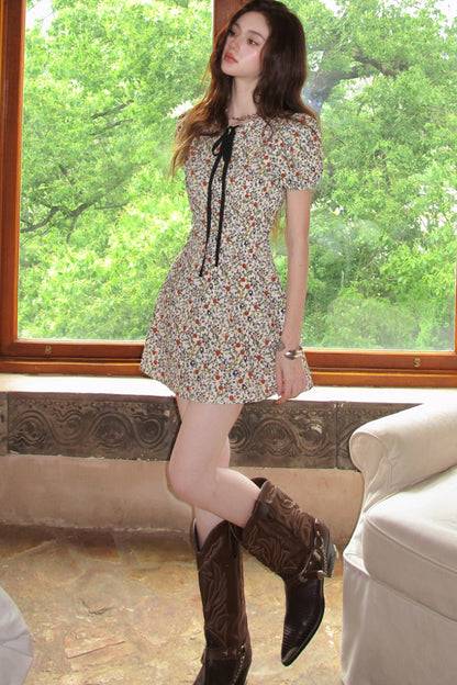 Vintage Floral Puff Sleeve Dress