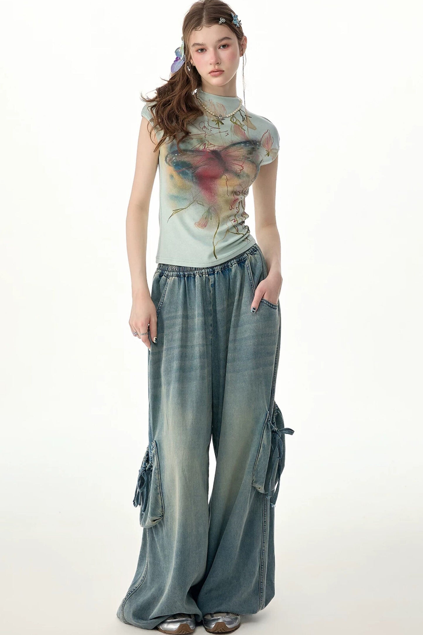 Jeanshose mit elastischem Bund und weitem Bein