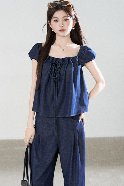 스퀘어넥 반소매 데님 상의와 와이드 레그 팬츠 셋업