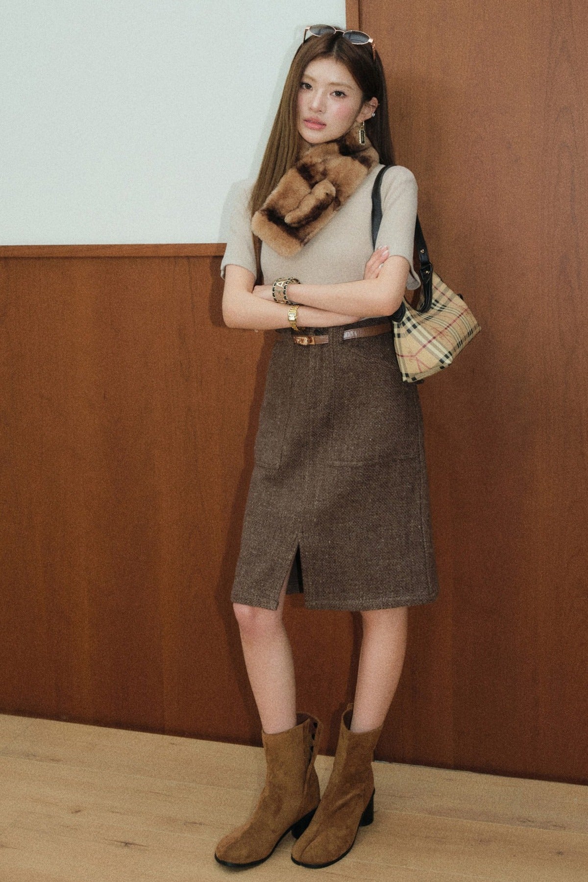 High-Waisted Wool Skirt Set-Up