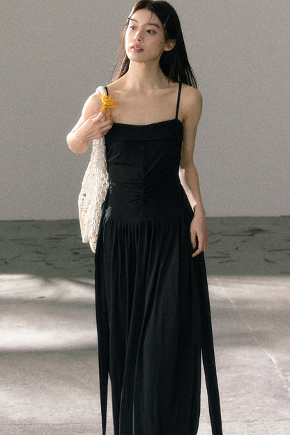 Plissiertes Trägerkleid aus Lyocell