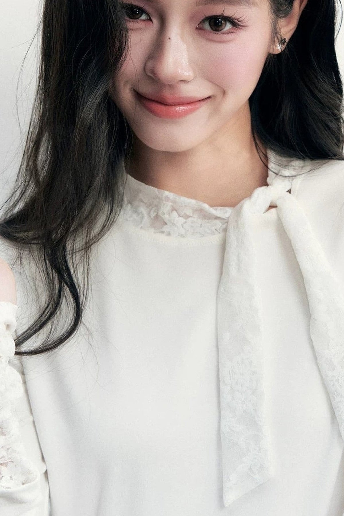 Lace-Up Ruched Long Sleeve T-Shirt