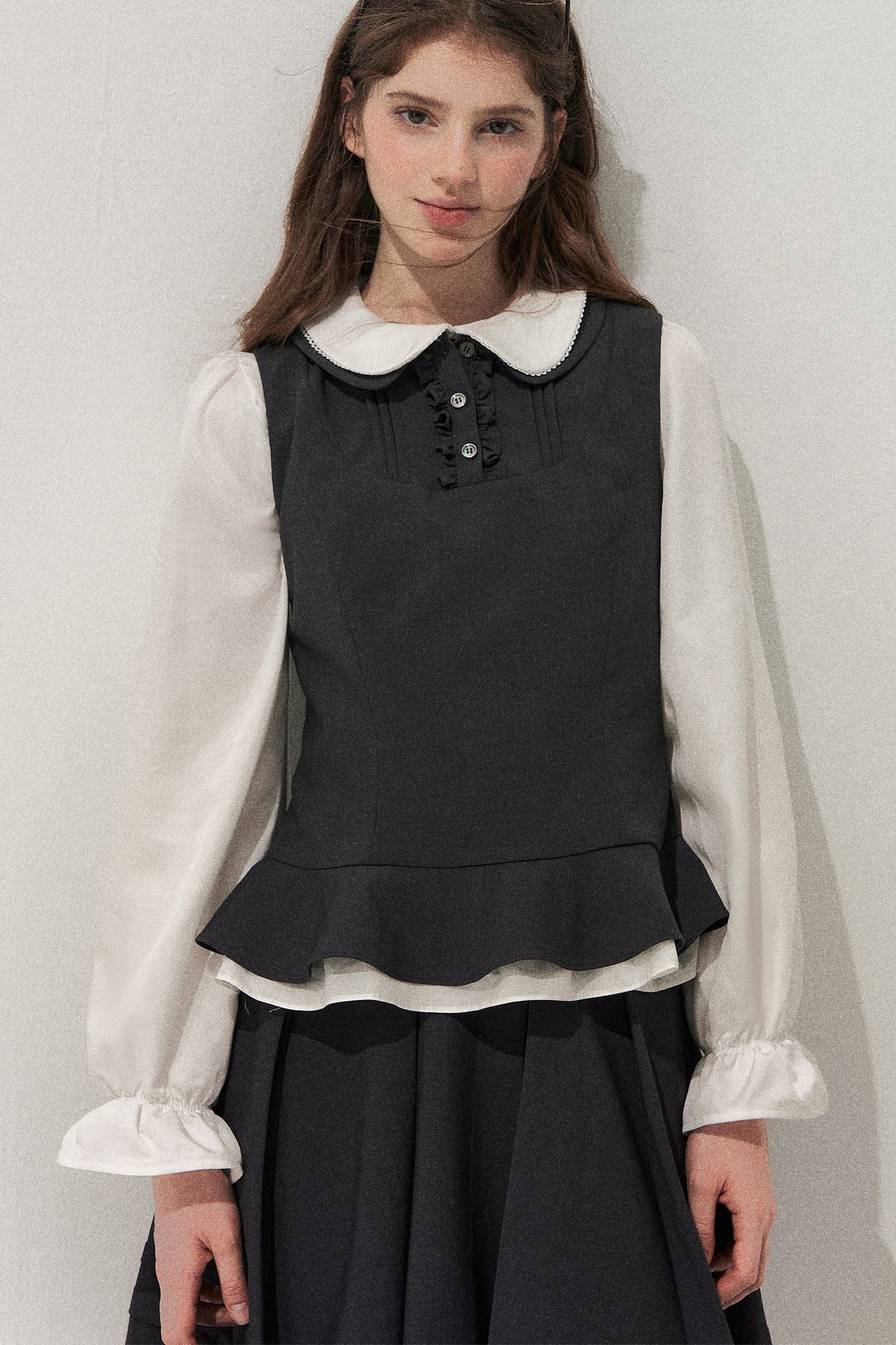 Retro Lace Hem Vest and Skirt Set-Up