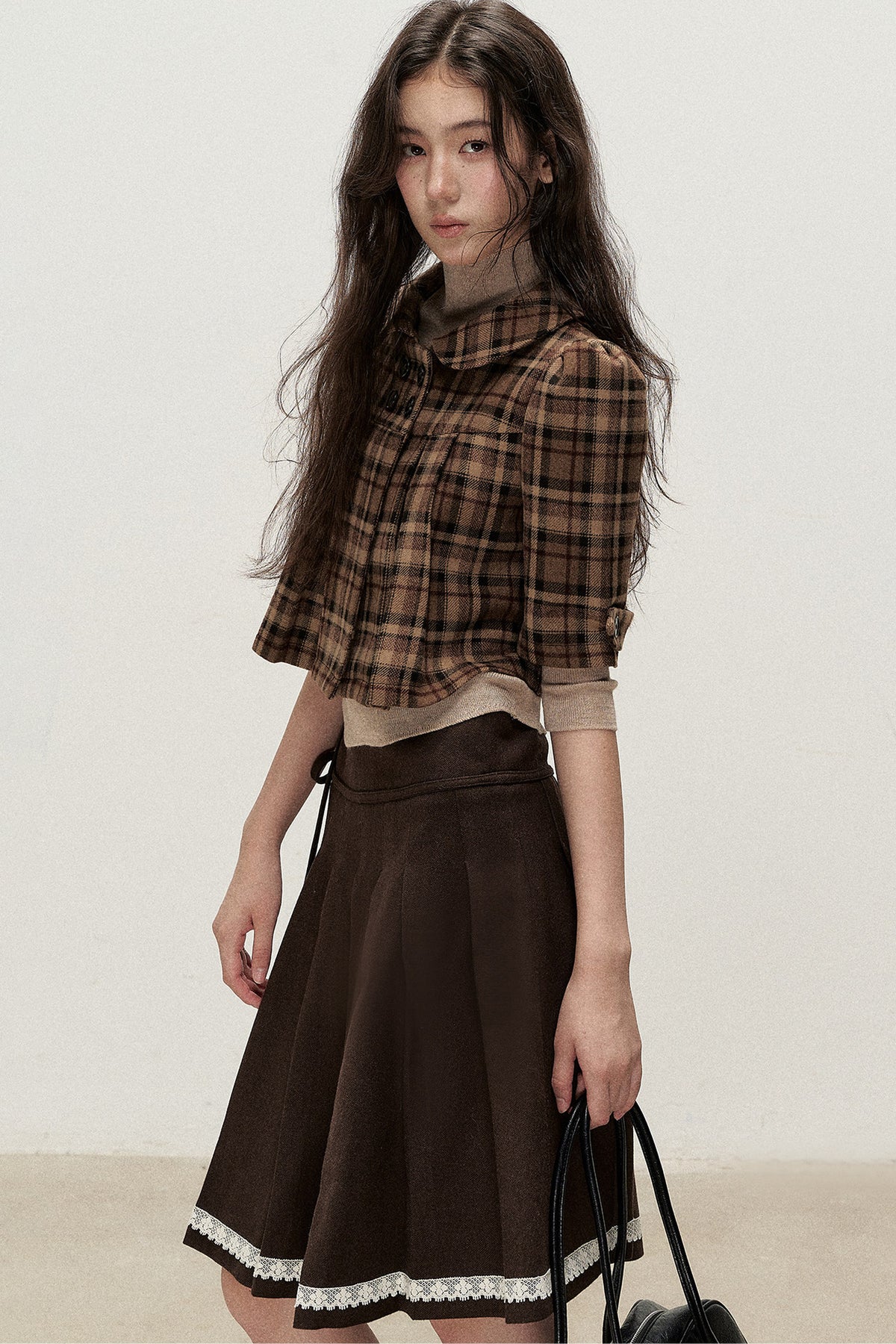 Vintage Woolen Pleated Mid-Sleeve Top