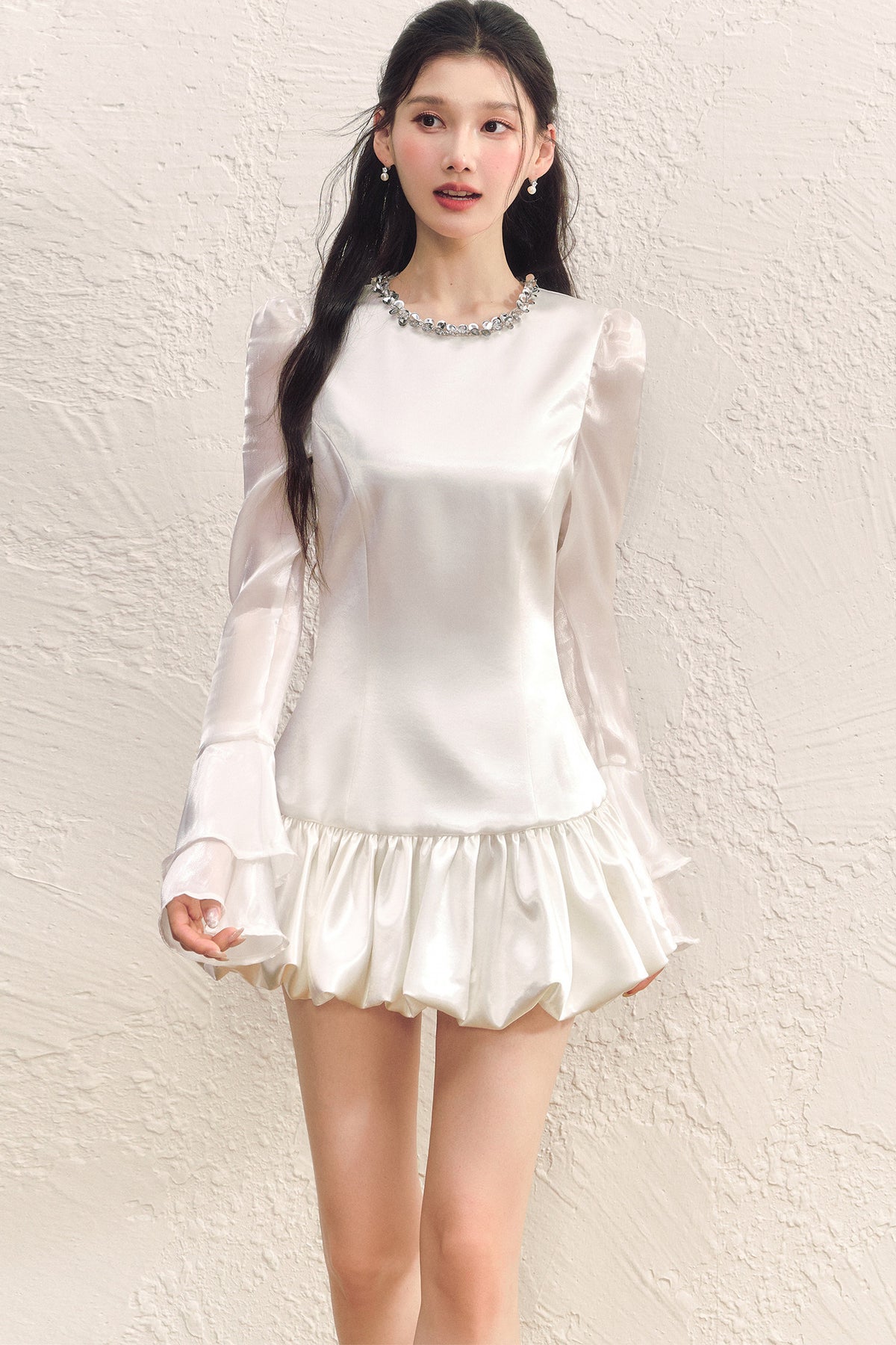 Pearl White Satin Long-Sleeved Flower Bud Dress