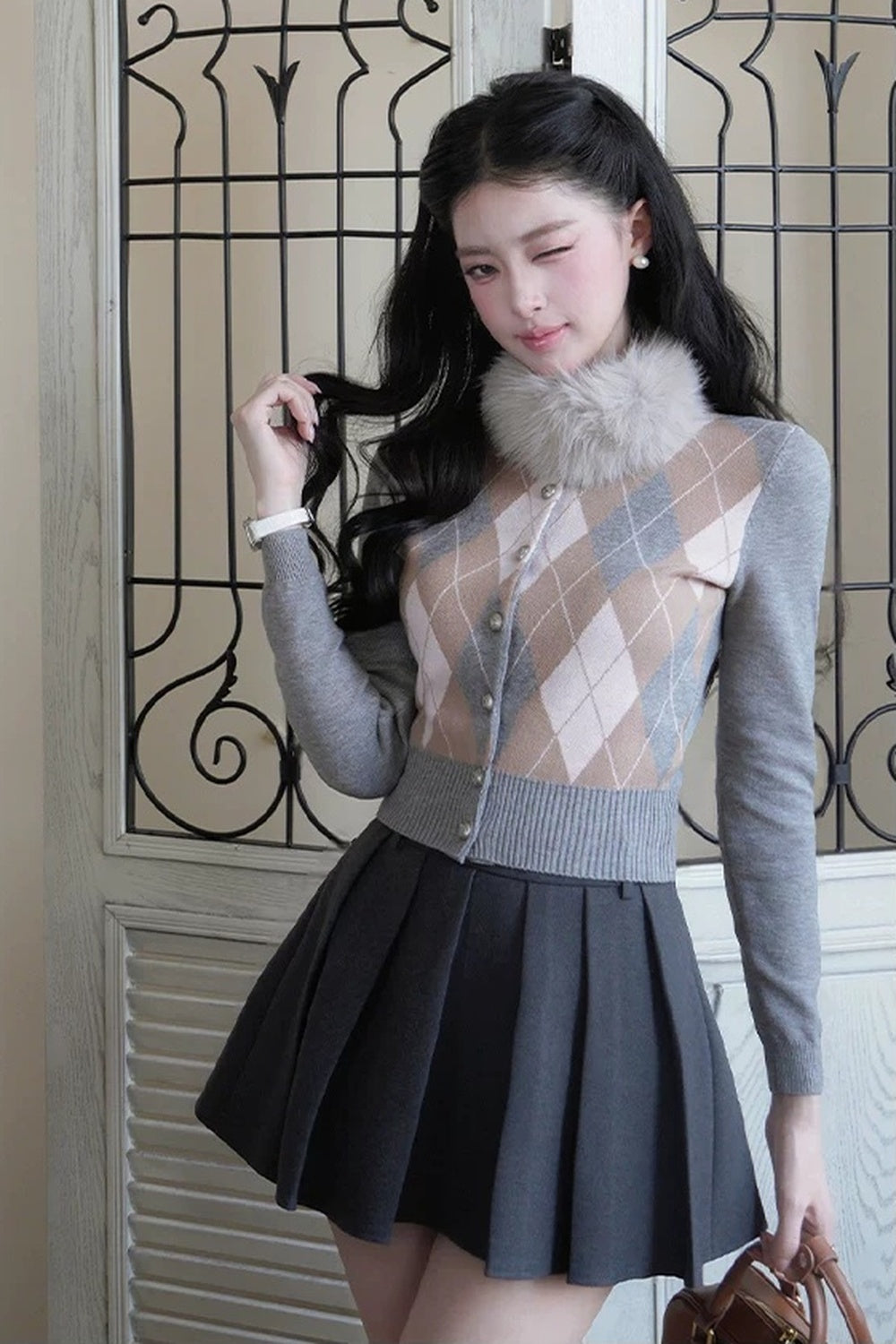 Plush Fur Collar Argyle Neck Warmer