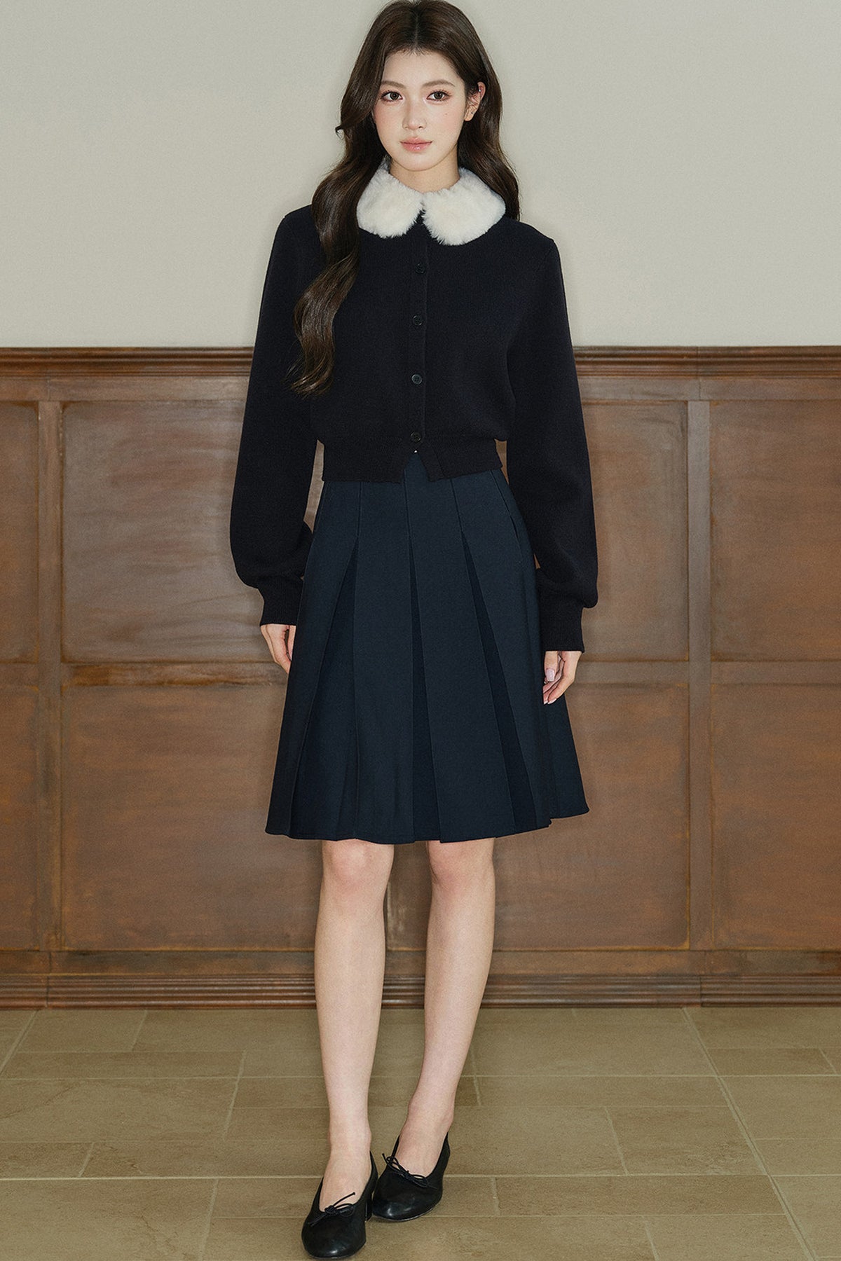 Cardigan en maille à col en fourrure contrastante